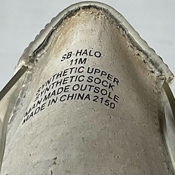 Betsey Johnson Halo Pump Clear Heels with Pearl Embellishments Sz 11 Party - Picture 10 of 13